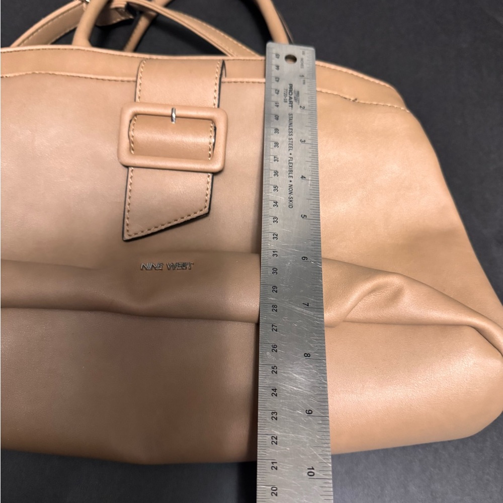 ❌SOLD❌ Nine West Cypress Tan Purse - Picture 5 of 12
